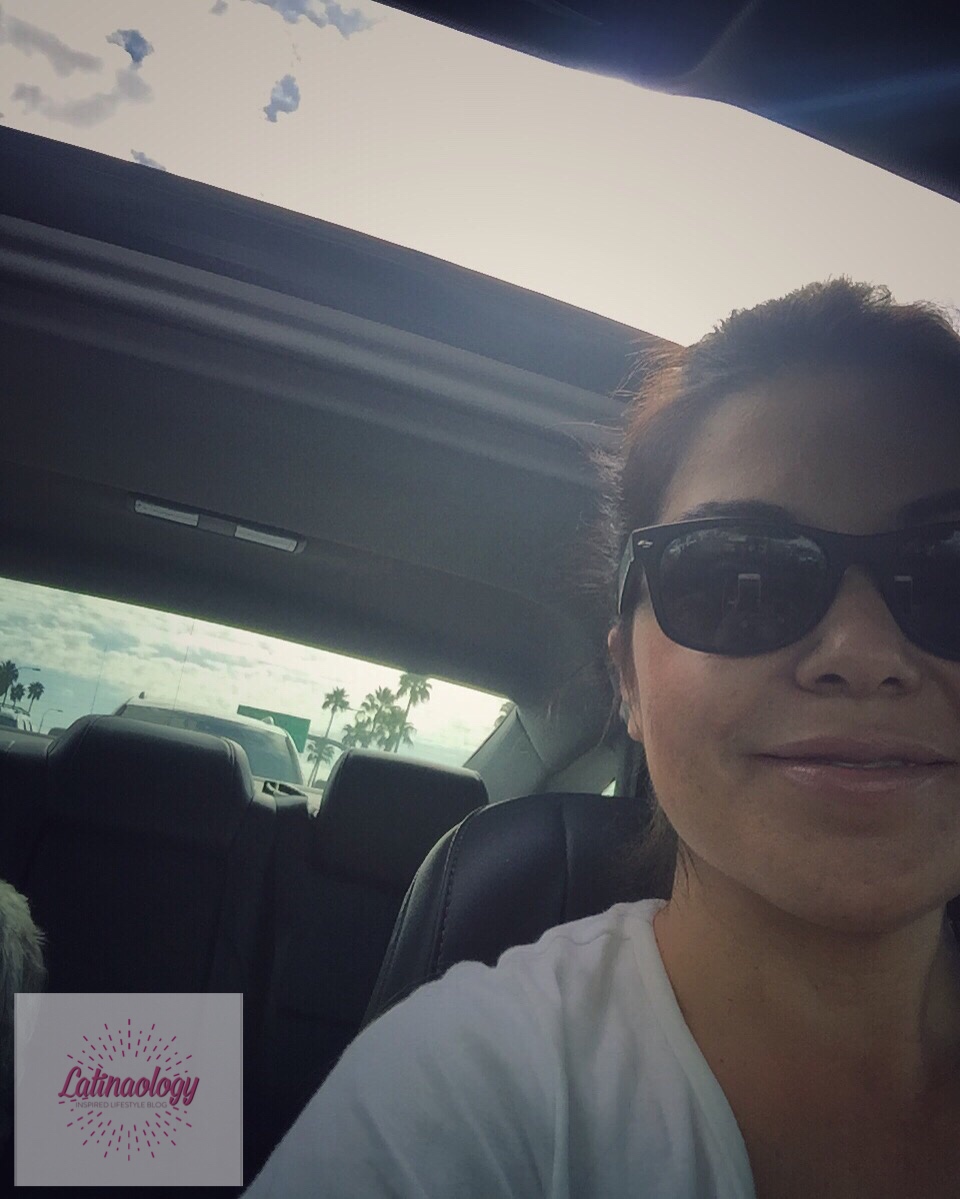 Sunroof open in the 2016 Toyota Avalon 