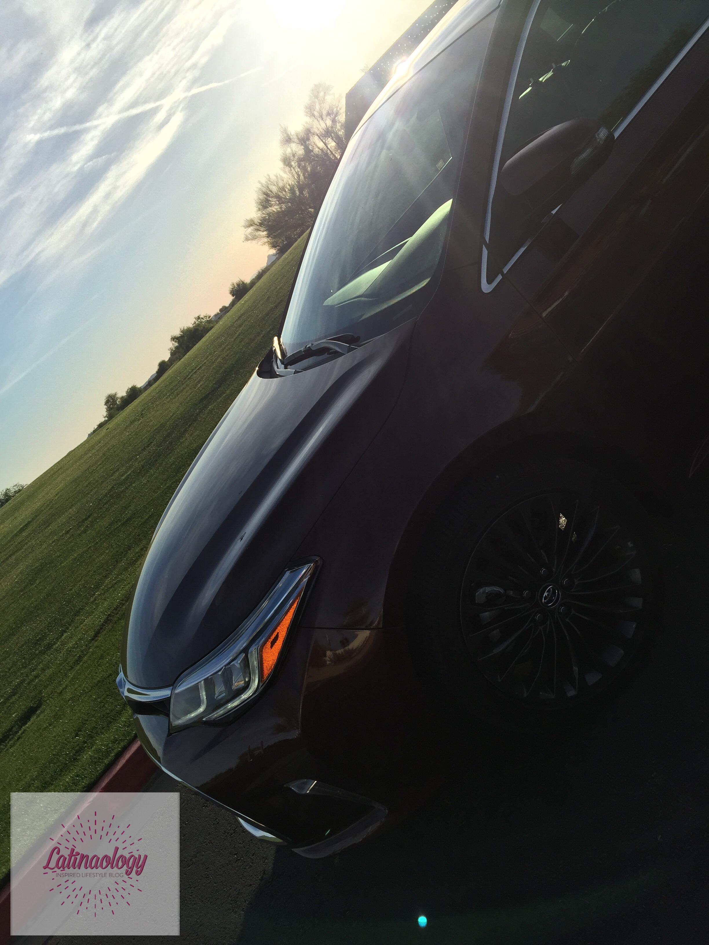 2016 Toyota Avalon - Sunset in Arizona 