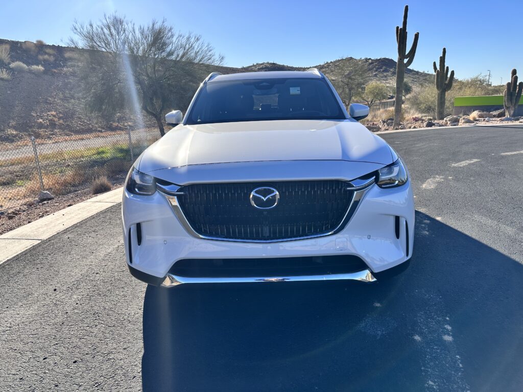 2024 Mazda CX90 PHEV Latinaology